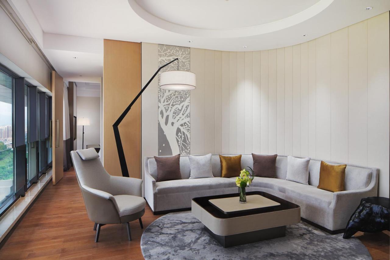 Sheraton Yunfu Xinxing Hotel Eksteriør bilde