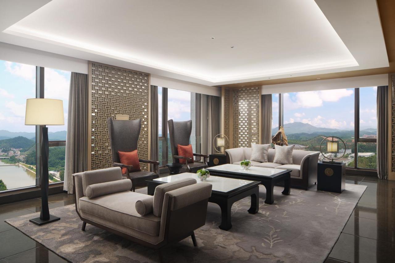 Sheraton Yunfu Xinxing Hotel Eksteriør bilde